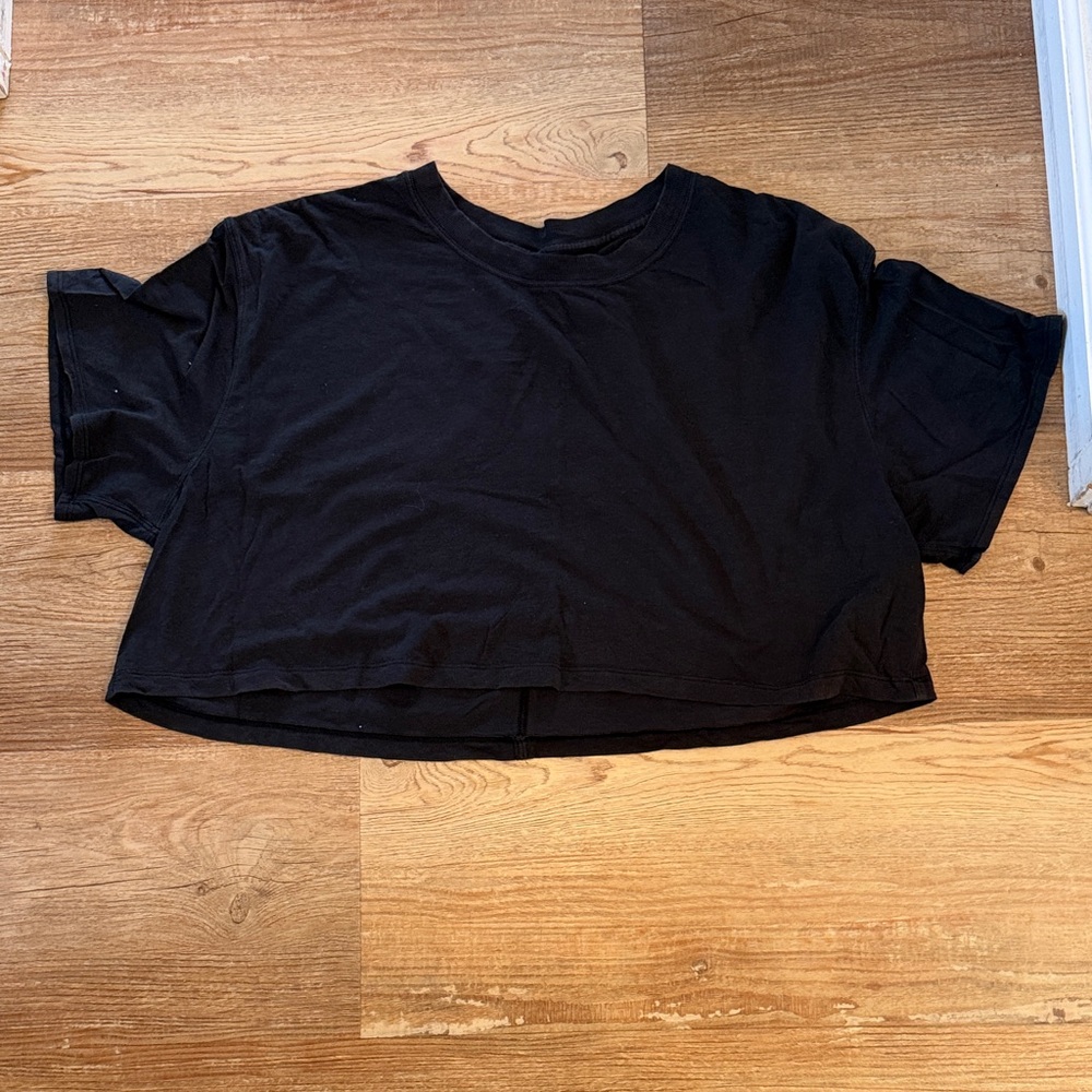lululemon athletica Black Crop Top